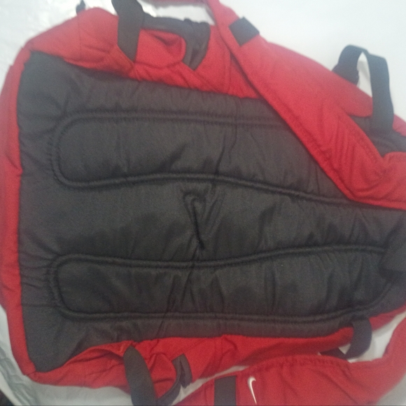 Nike Red Back Pack - Picture 2 of 4
